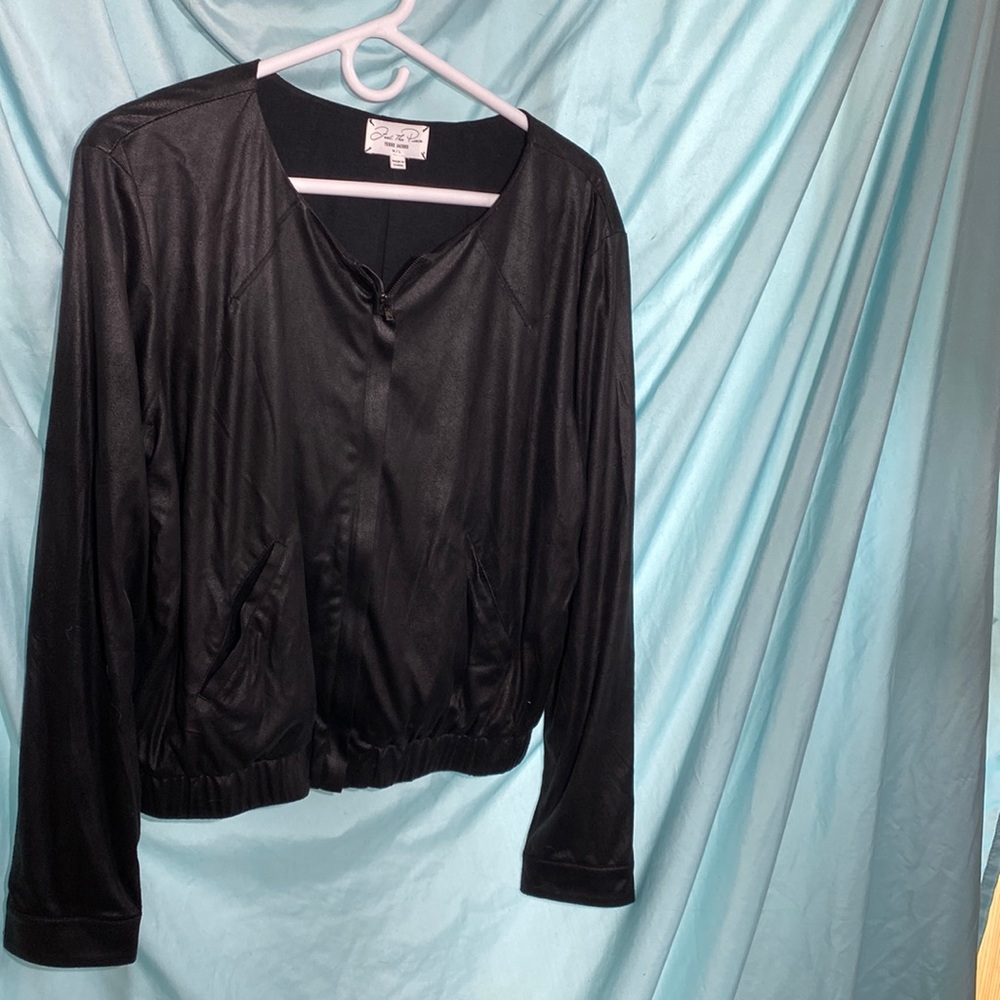 Size M/L bomber jacket